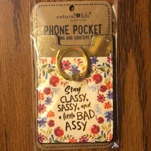 5/25✨ NWT Natural Life Phone Pocket